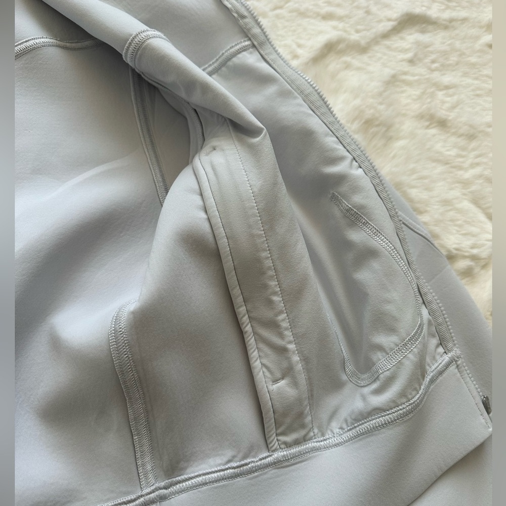 lululemon athletica Rogue Jacket - Picture 14 of 16